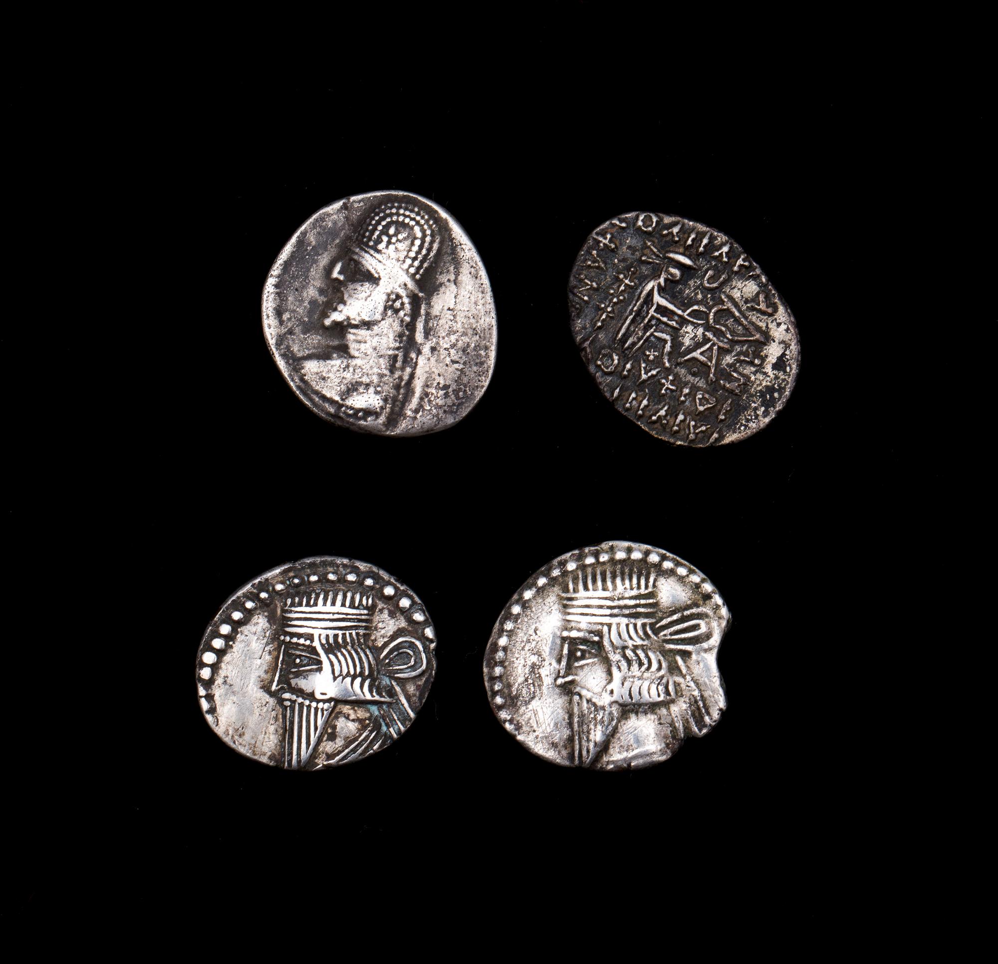 MYNT, 4 st, silver. Grekland, Parthian imperiet 247f.Kr -224 e.Kr. Ca 13g.