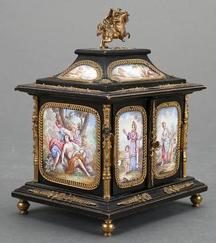 MINIATYRSKÅP, Napoleon III-stil, 1800-talets andra hälft.