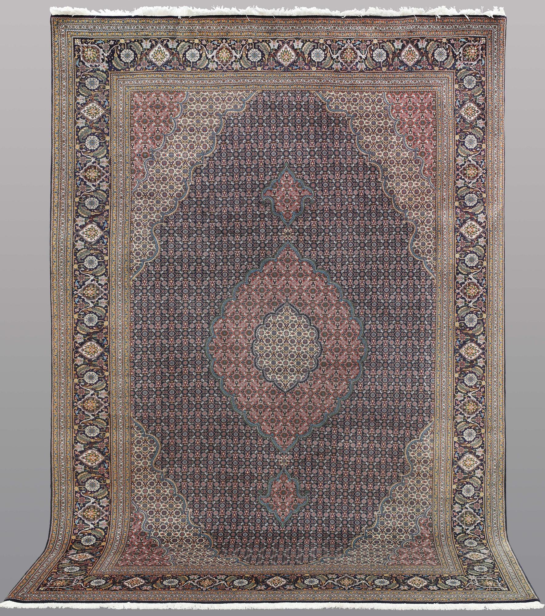 MATTO, Tabriz part silk, so called 50 Radj, ca 300 x 202 cm.