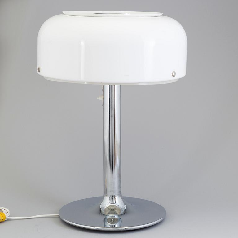 ANDERS PEHRSON, bordslampa "Knubbling", Atelje Lyktan, Åhus, 1900-talets andra hälft.