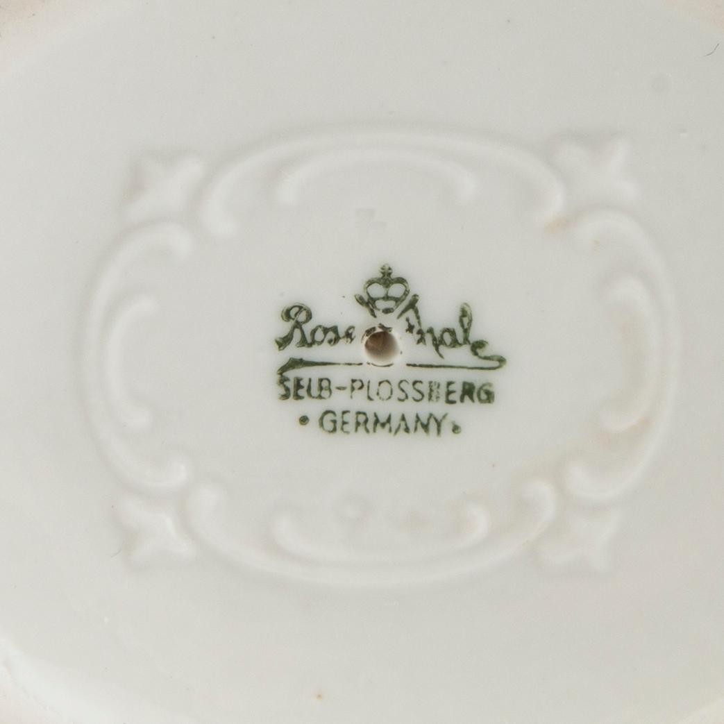 Figurines 4 pcs Hutschenreuther/Rosenthal/Rudolstadt Germany 20th century porcelain.