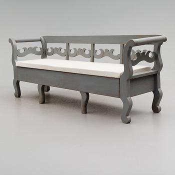 SOFFA, 1800-talets mitt.