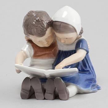 FIGURINER, 9 st, porslin, Royal Copenhagen och Bing & Grøndahl, 1900-talets andra hälft.