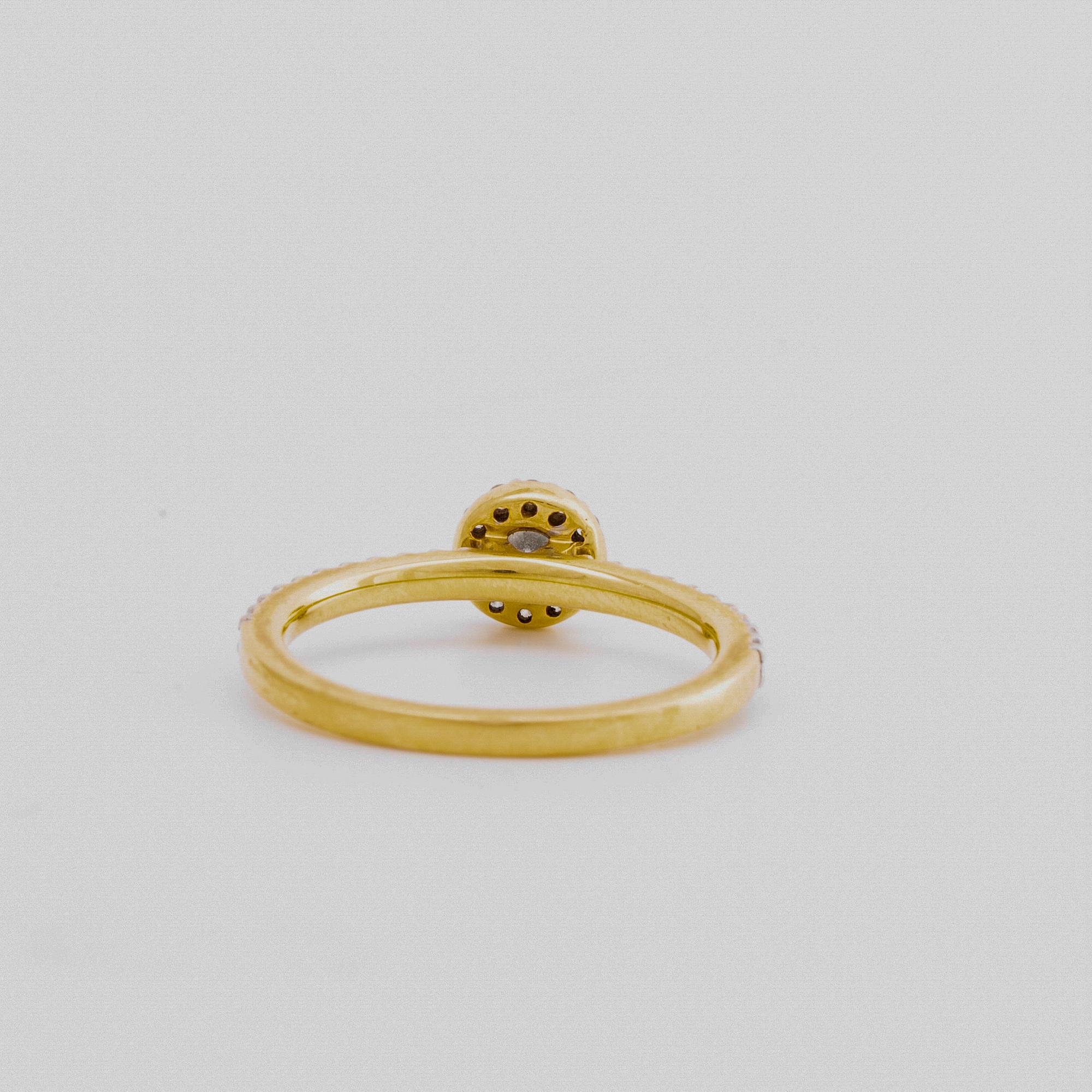 RING 18K gold w brilliant-cut diamonds approx 0,50 ct in total.