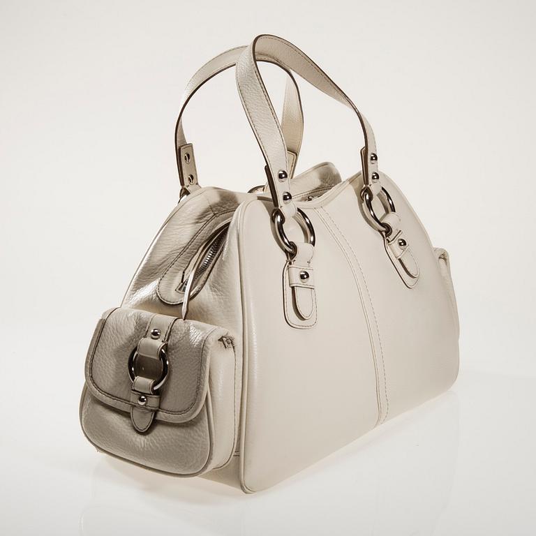 VÄSKA, Banana Republic.