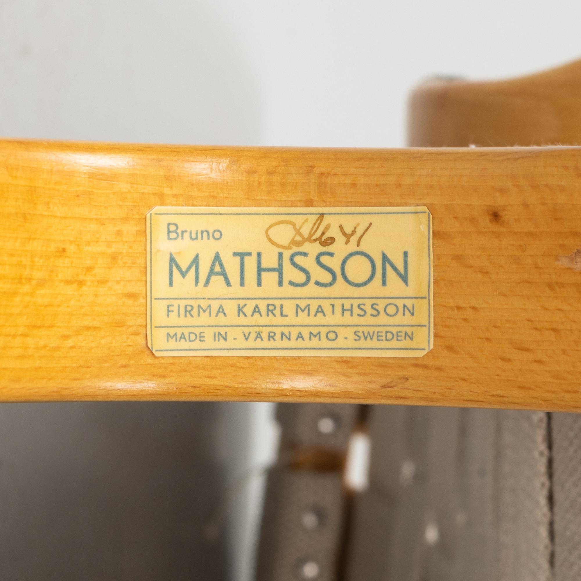 Bruno Mathsson, an 'Eva' armchair, Firma Karl MAthsson, Värnamo, mid 20th century.