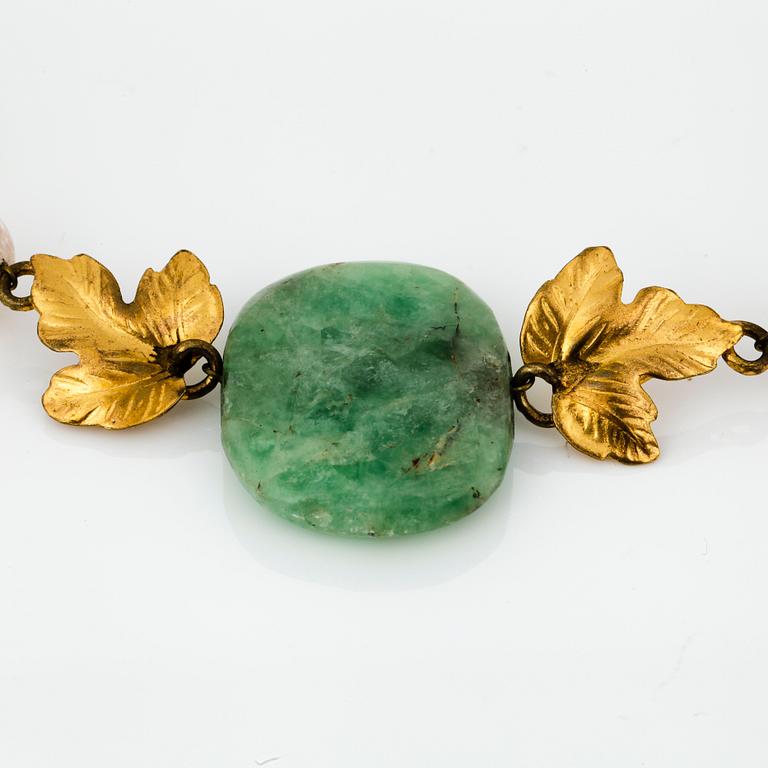 COLLIER, bla gulmetall och jade, 19/2000-tal.