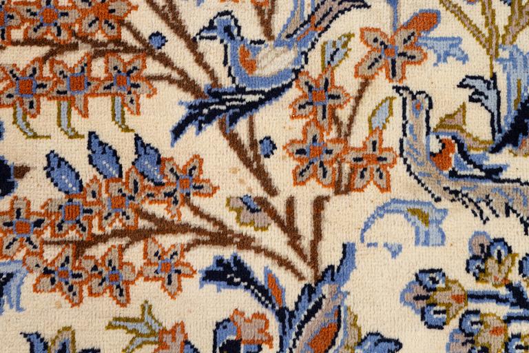A Najafabad carpet, c. 335 x 255 cm.
