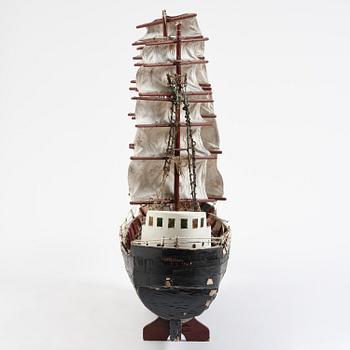 A modell of a ship from Brahestad, Finland, 19th century.