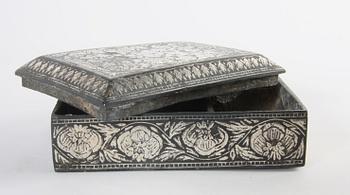 VAS, ASKAR OCH SKÅL, 4 delar, metall, Orientaliskt.