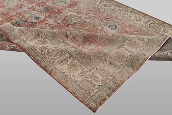 A carpet, oriental, vintage design, ca 347 x 241 cm.