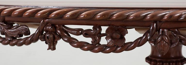 DIVANBORD, nyrokoko, 1800-talets andra hälft.