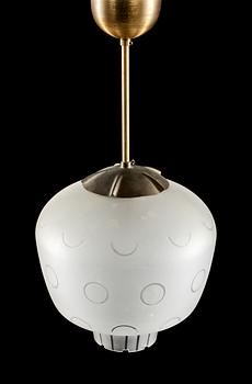 TAKLAMPA, omkring 1900-talets mitt. Höjd 50 cm.