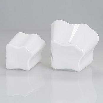 Alvar Aalto, lasiveistos,  "Aallon kukka", neliosainen, signeerattu Alvar Aalto Iittala 2001.