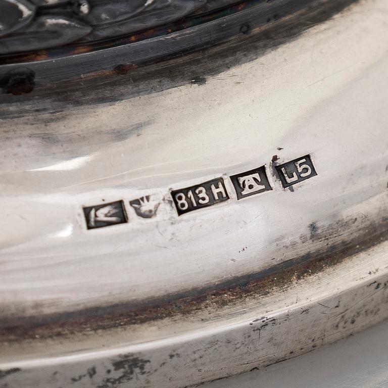 Sockerskål på fot, silver, Finlands Guldsmeds ab, Åbo 1916.