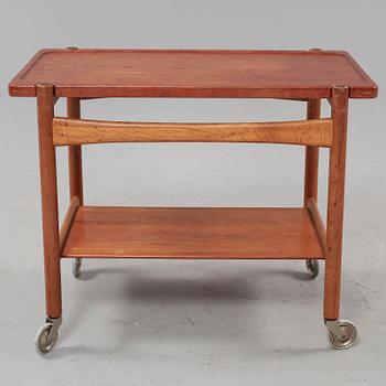 SERVERINGSVAGN, Hans J Wegner för Andreas Tuck, Danmark, 1900-talets andra hälft.