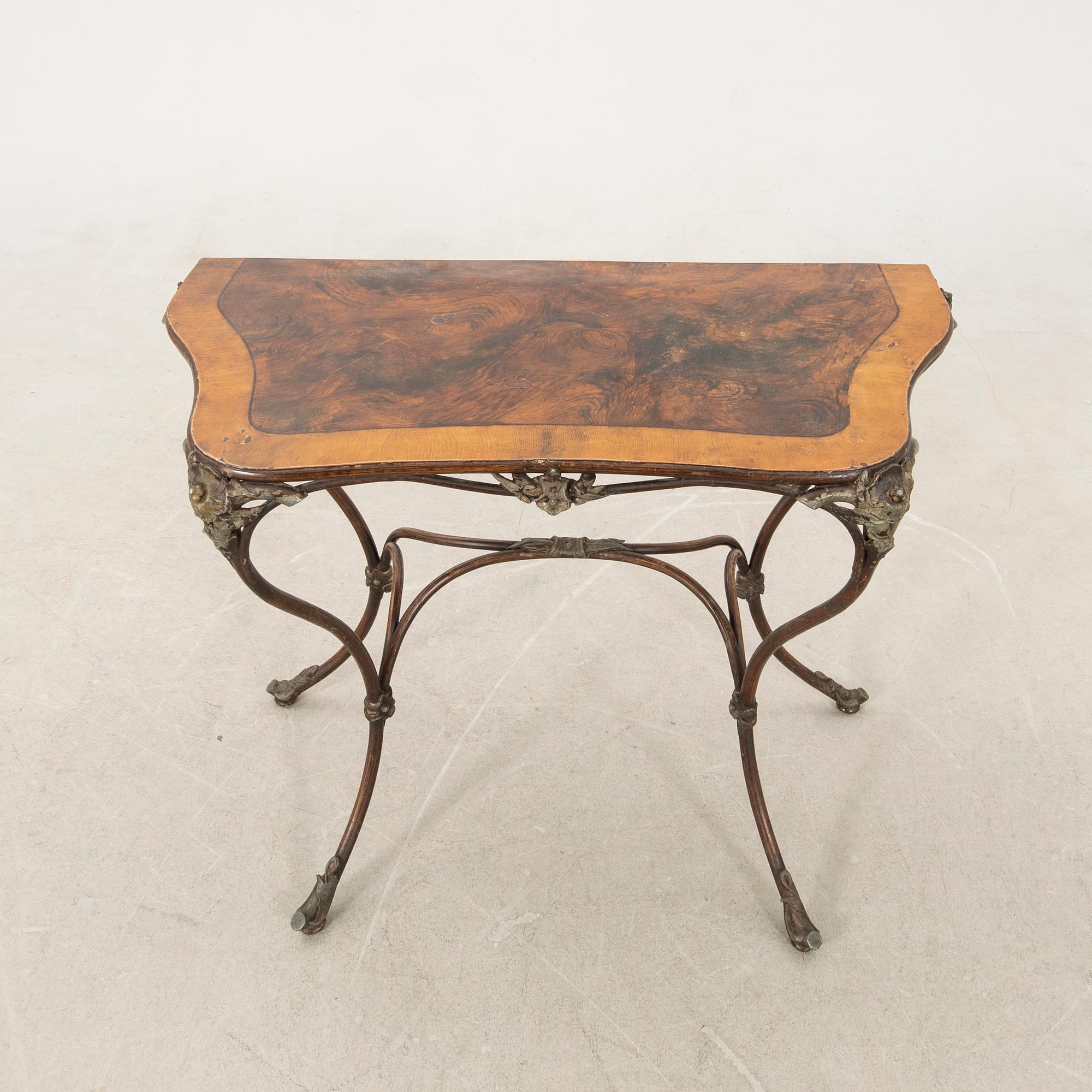 Console table Neo-Rococo circa 1900.