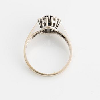 Ring, med safir och diamanter.
