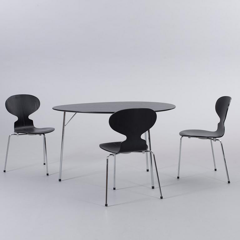 ARNE JACOBSEN, A SET DININGTABLE AND 3 CHAIRS BY ARNE JACOBSEN.  Produced in 2002 by Fritz Hansen in Commemoration 100 yrs.