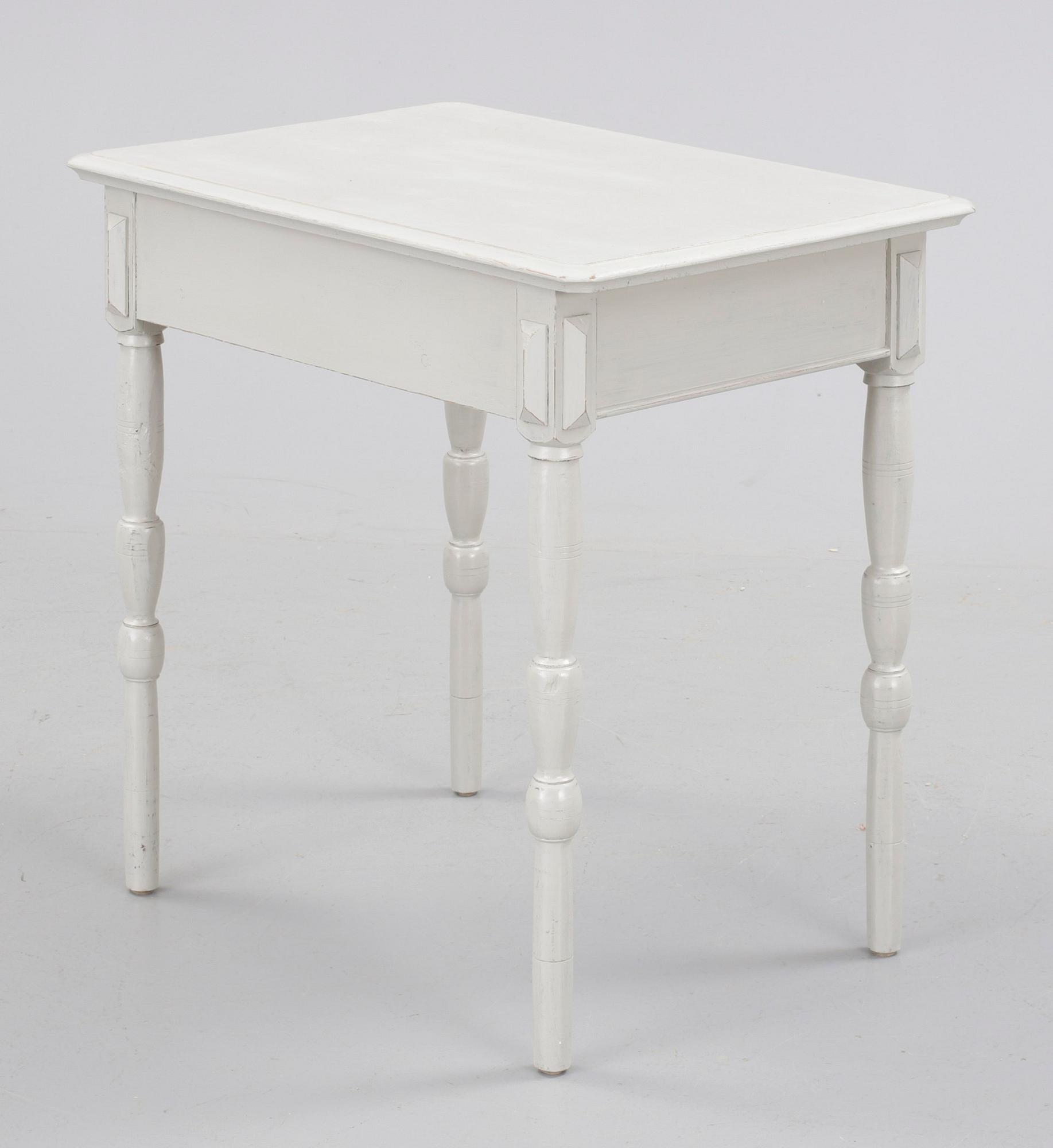 BORD, nyrenässans, omkring 1900.