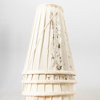 Taklampa möjligen Hans Bergström 1900-talets mitt.