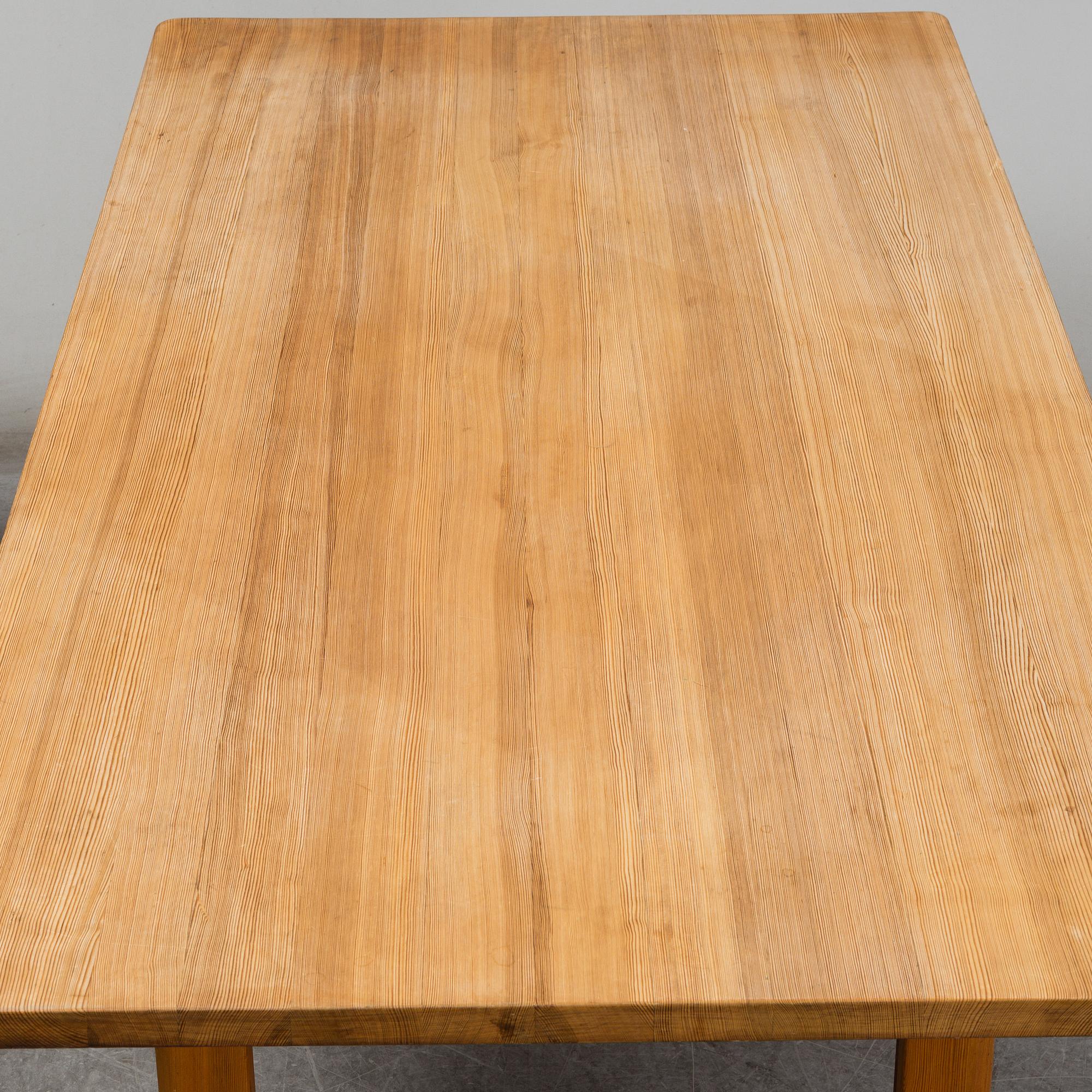 A pine dining table 'Asserbo' by Børge Mogensen, and bench, 1960s/1970s.