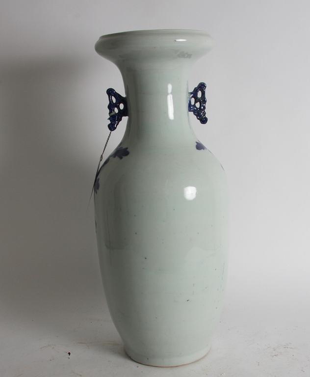 GOLVURNA, porslin, Kina, 1800/1900-tal.