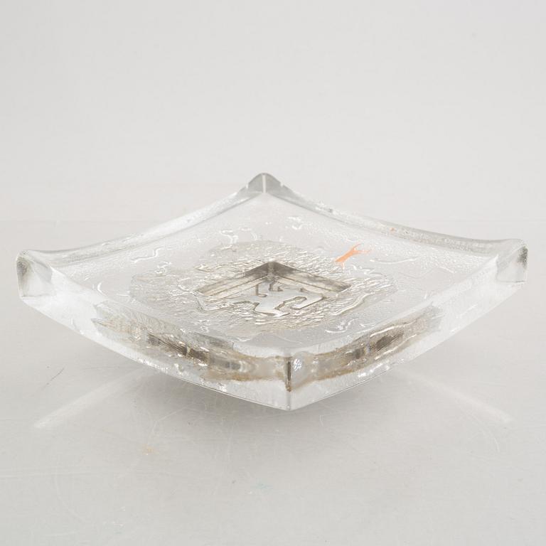 Bertil Vallien, a glass dish, not signed.