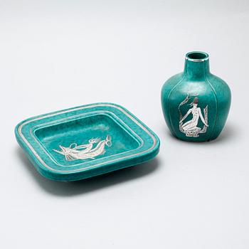 A stoneware vase and a dish by Wilhelm Kåge for Gustavsberg, 20th century.