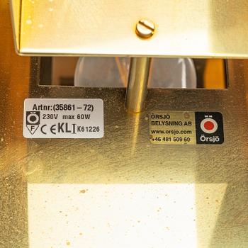 Folkform, a 'Skyline Pendant Lamp Medium', Örsjö Belysning.