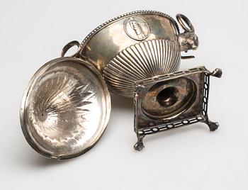 STRÖSOCKERSKÅL, silver, Johan Ekholm, Stockholm, 1795. Vikt ca 611 g.