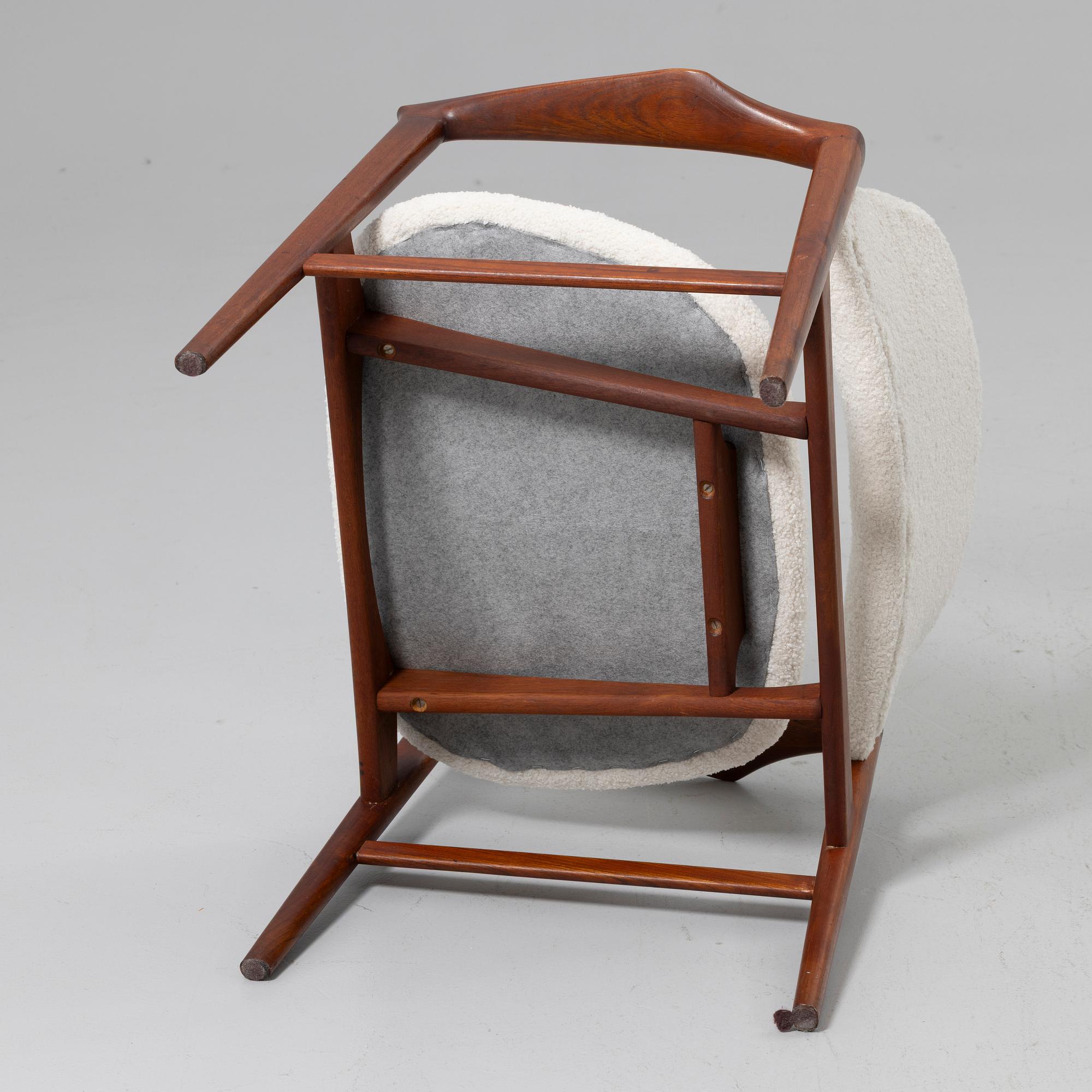 Ib Kofod-Larsen, Armchair, “Bo”, Olof Persson Möbler, Jönköping, 1950s/60s.
