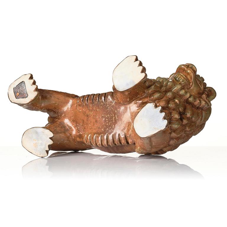 Gunnar Nylund, a unique sculpture of a lion, Rörstrand 1950s.