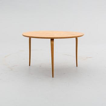 BRUNO MATHSSON, soffbord, "Annika", etikettmärkt Karl Mathsson Värnamo 1936.