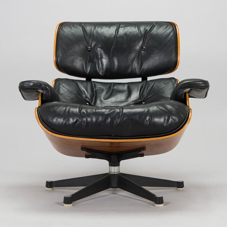 Charles & Ray Eames, 'Lounge chair', licensed by Mobilier International France, 1977.