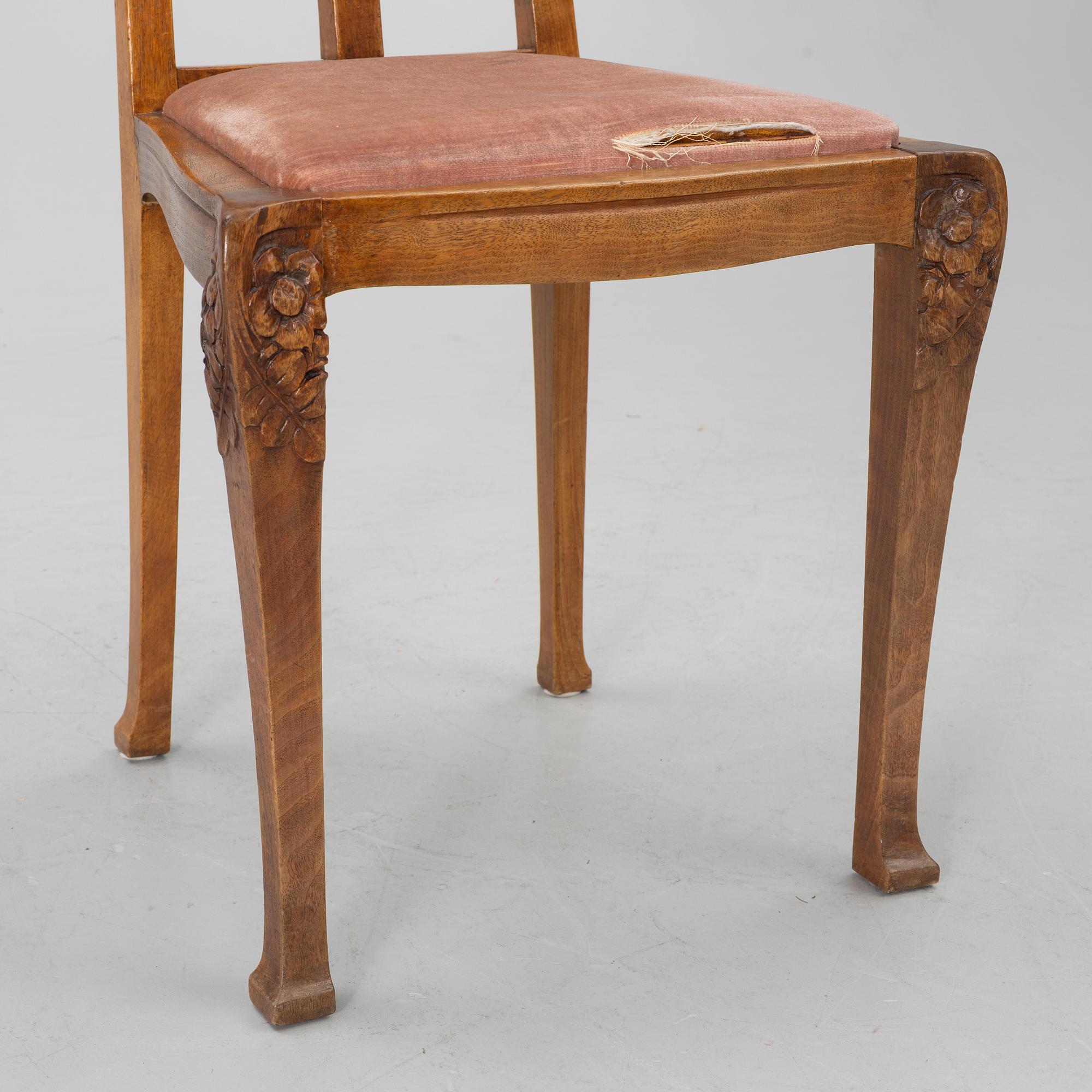 An Art Nouveau desk and chair, early 20th century.