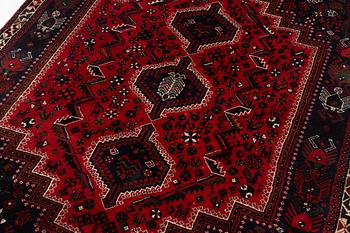 Carpet, oriental, approx. 237 x 174 cm.