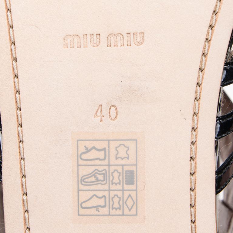 SKOR, MiuMiu.