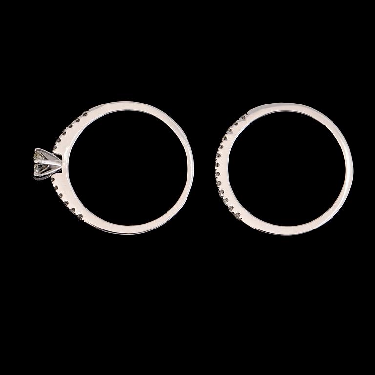 RINGAR, 2 st, 14K vitguld, diamanter tot ca 0.50 ct.