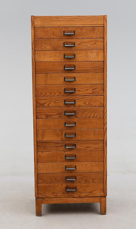 ARKIVSKÅP, 1900-talets mitt.