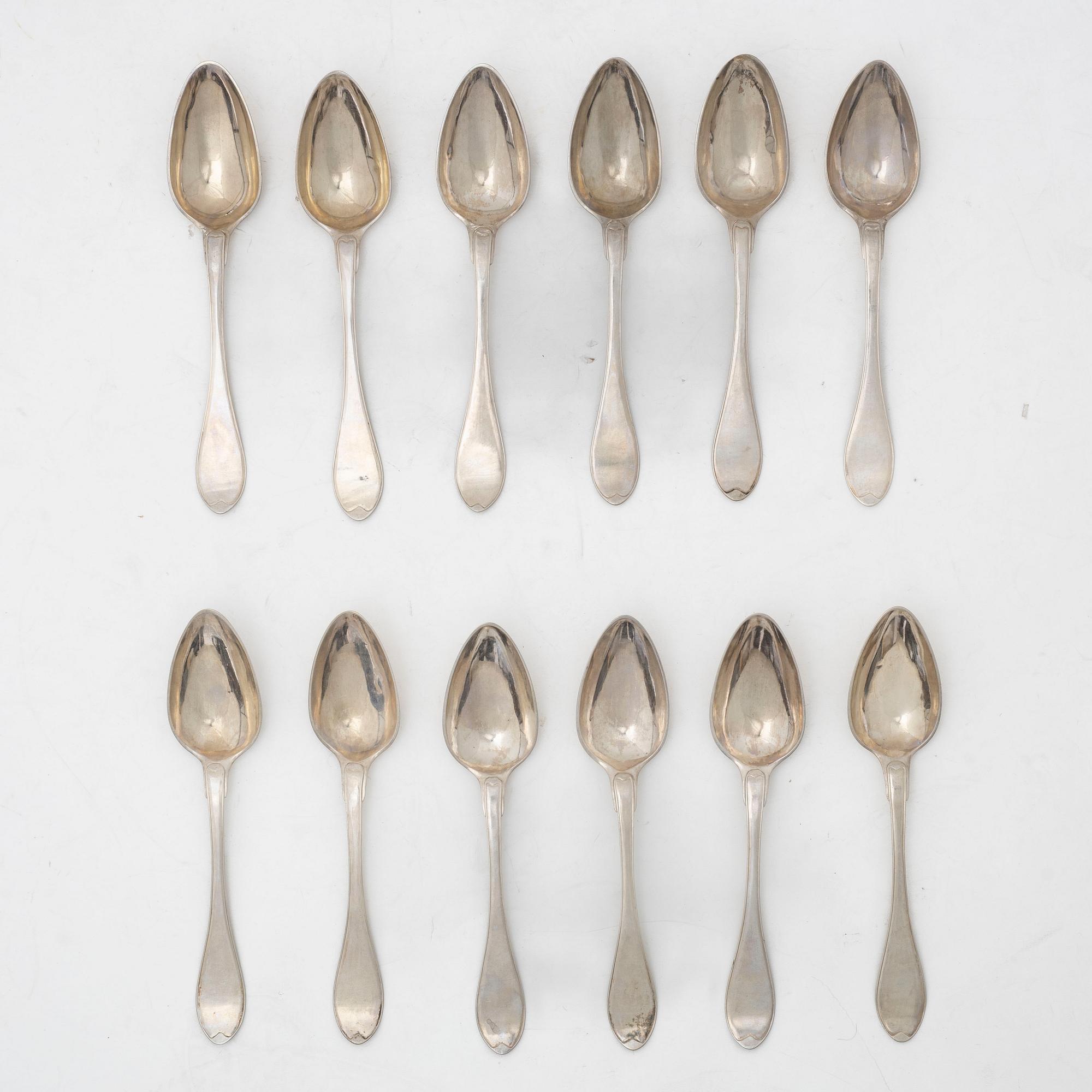 Johan Petter Grönvall, matskedar, 12 st, silver, gammalsvensk modell, Stockholm 1816.