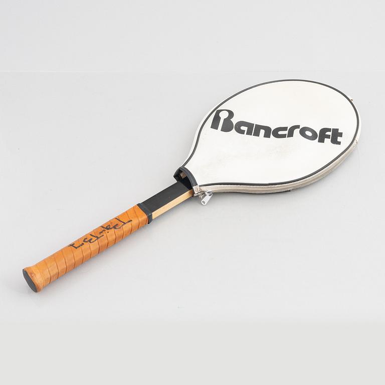 Tennis racket, Bancroft. Signed by Björn Borg. Specially made prototype racket in wood.