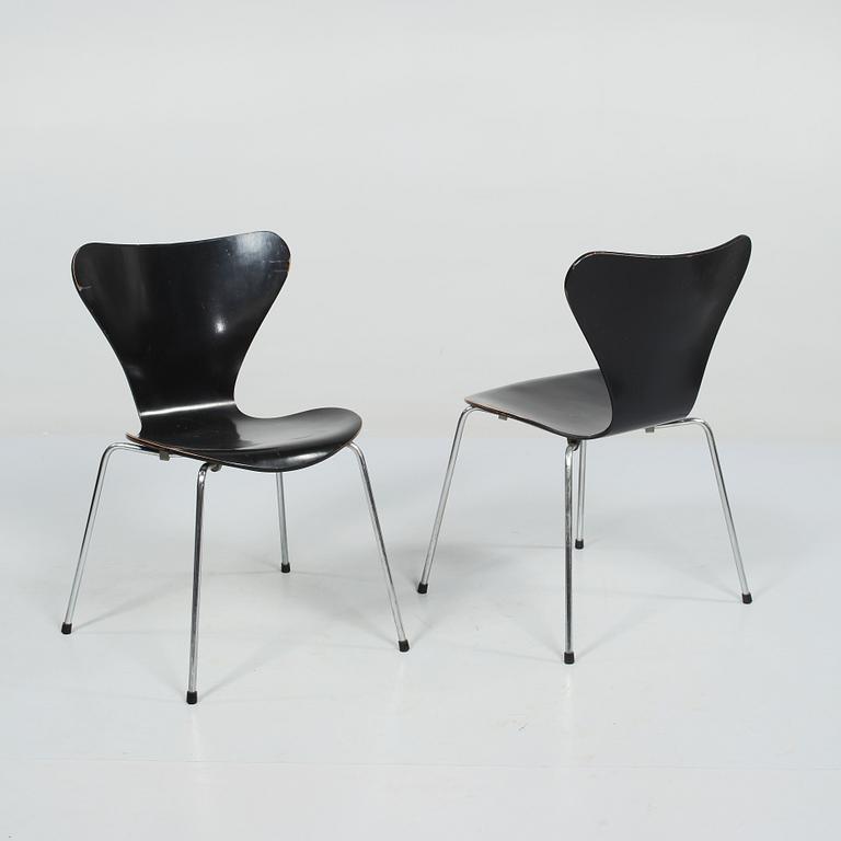 STOLAR, 4 st, "Sjuan", Arne Jacobsen, Fritz Hansen, Danmark, 1979.