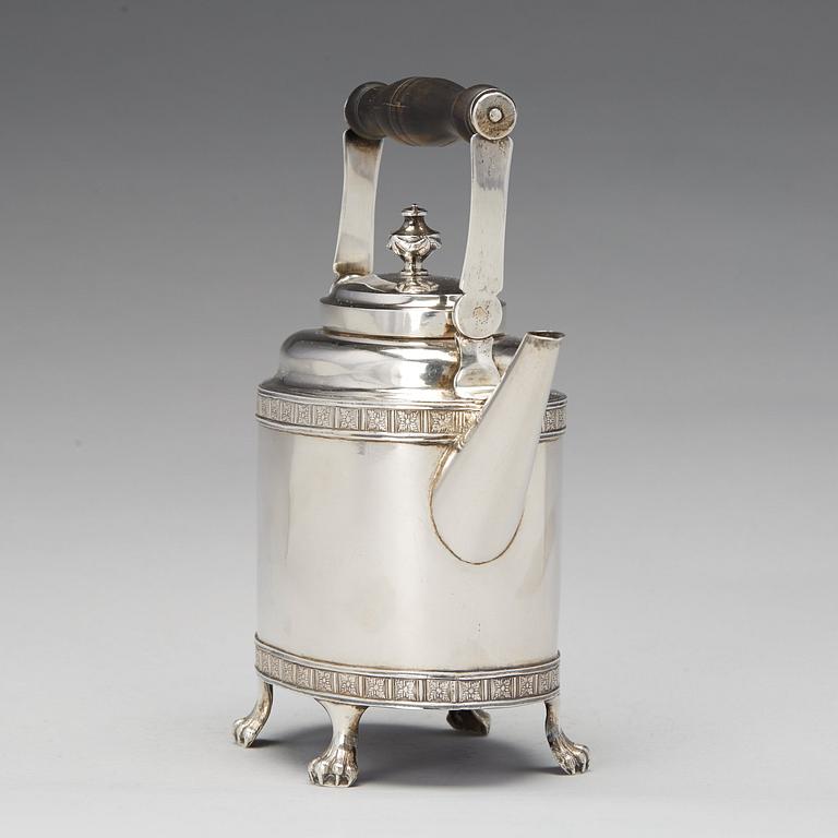 A Swedish Gustavian silver tea-pot, mark of Magnus Ljungqvist, Kristianstad 1796.