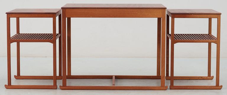 A Carl Malmsten teak set of occasional tables, manufactured by Åfors Möbelfabriks AB, Sweden.