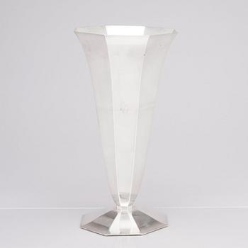 Wiwen Nilsson, an octagonal bell shaped sterling silver vase, Lund, Sweden 1949.