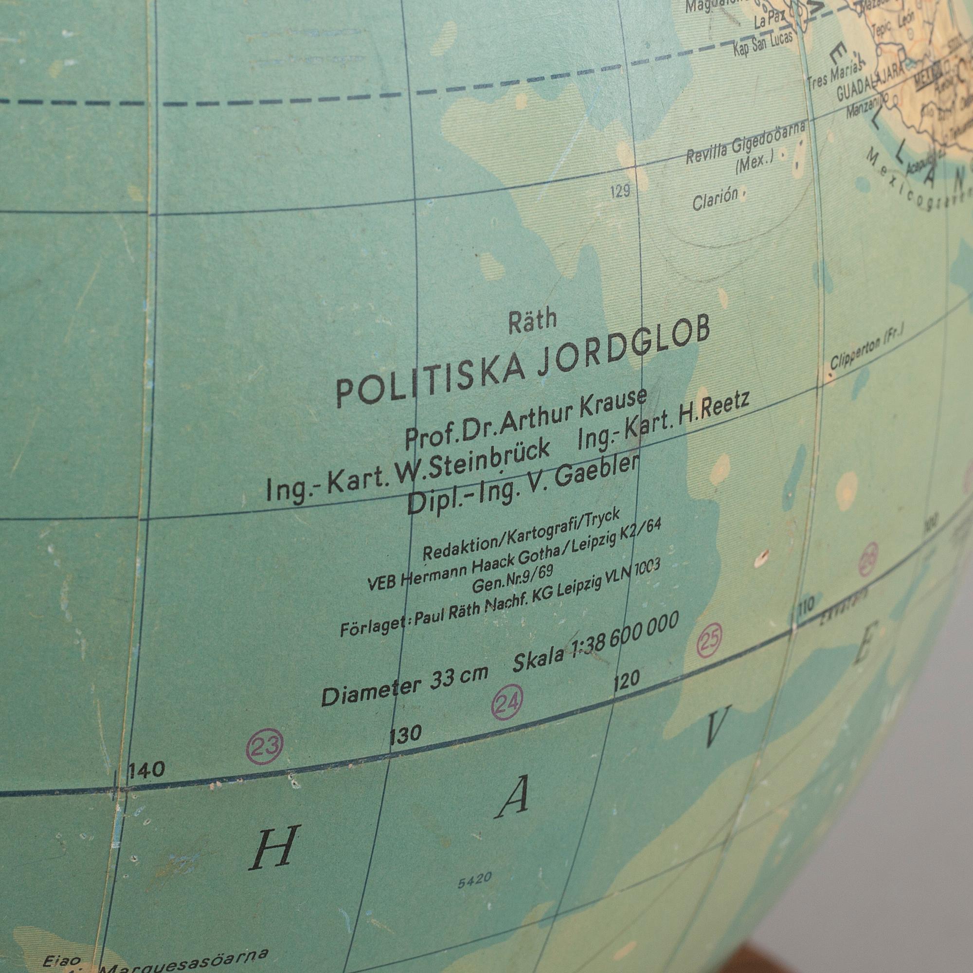 JORDGLOB MED BELYSNING, omkring 1900-talets mitt.