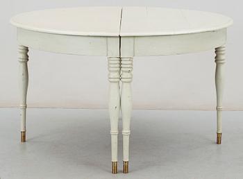HALVMÅNEBORD, ett par, 1800-tal.