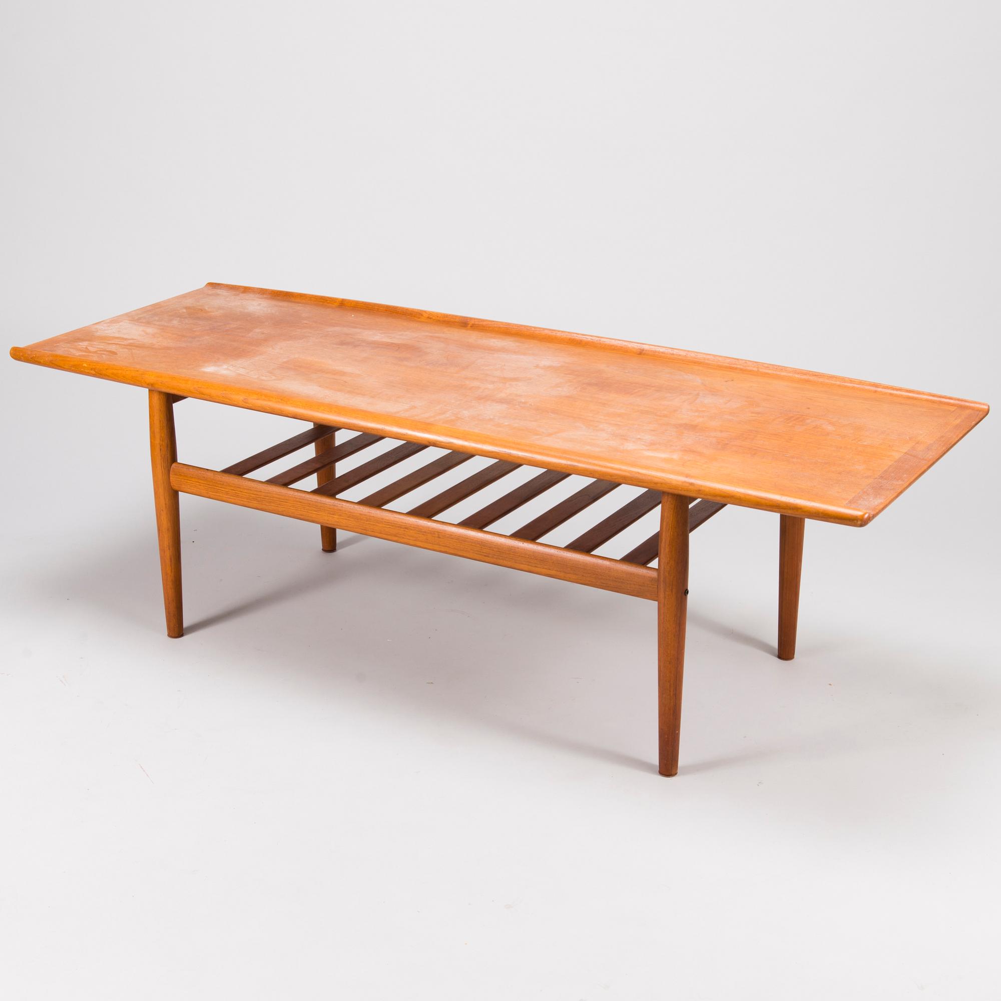 A COFFEE TABLE, design Grete Jalk, Glostrup Möbelfabrik.