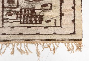 Märta Måås-Fjetterström, A 'Skvattram' carpet, knotted pile in relief, ca 365 x 228 cm, signed AB MMF.